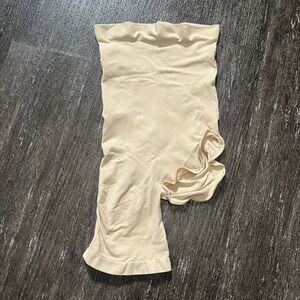 SKIMS Solutionwear Sculpting Short Beige Smoothing Body Shaper Large NWOT